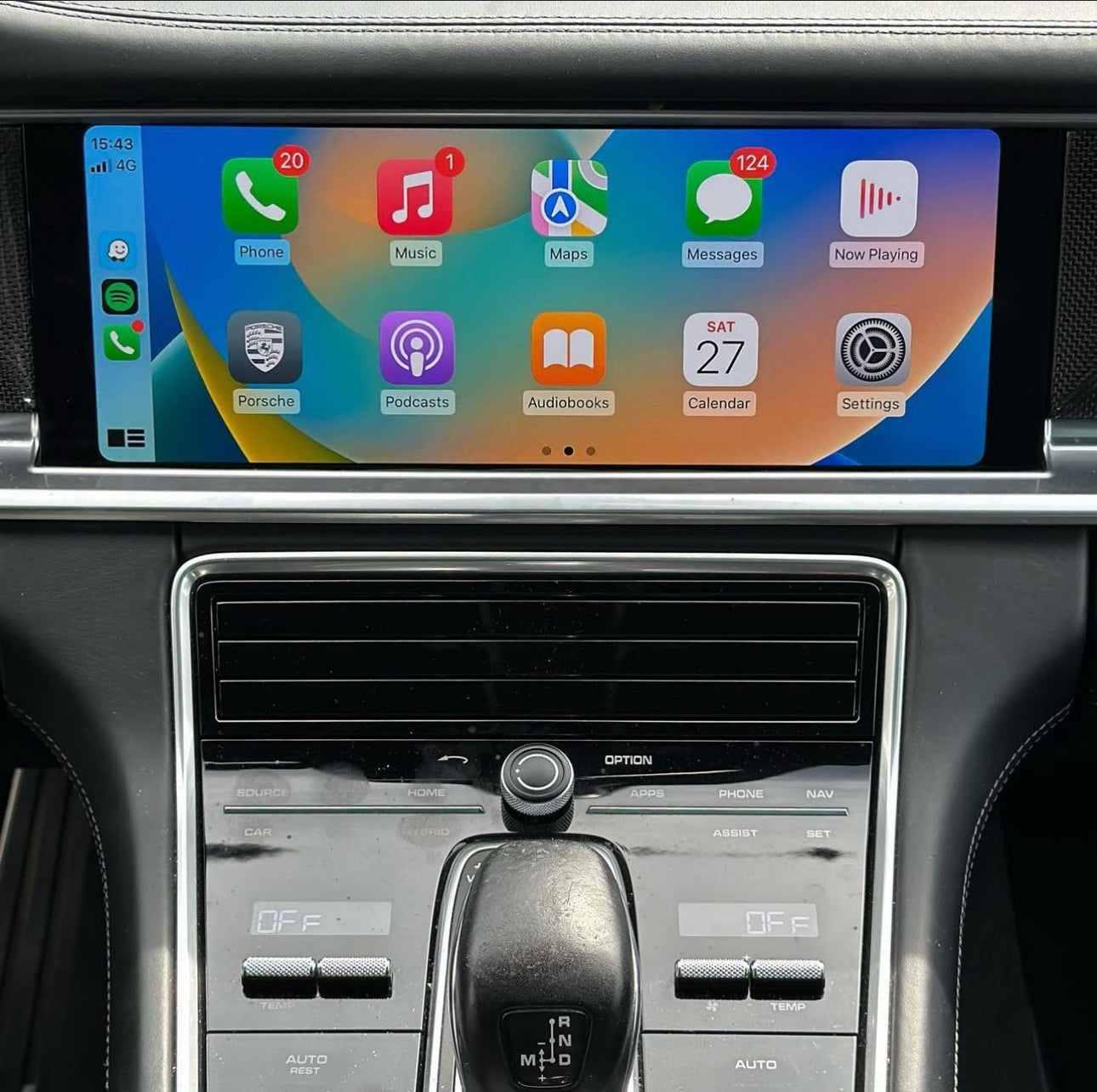 Activation Apple CarPlay en plein écran Porsche